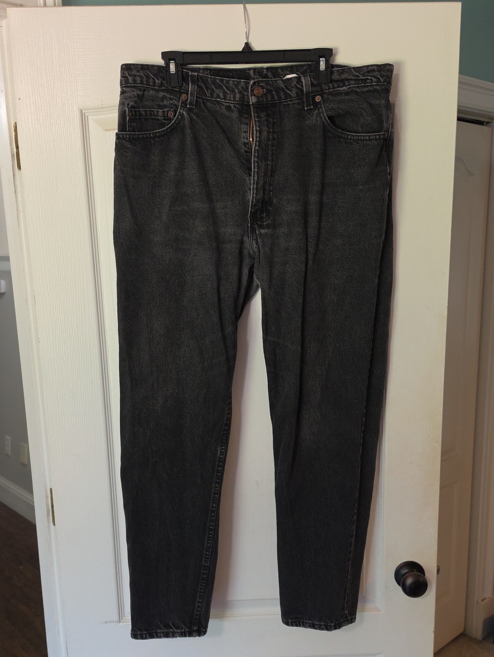 Levi's 550 Classic Straight Fit Jeans